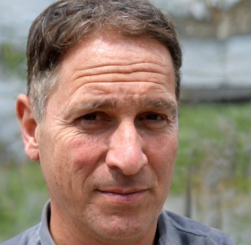 Portrait of Kieran Beaumont, Lead Investment Educator